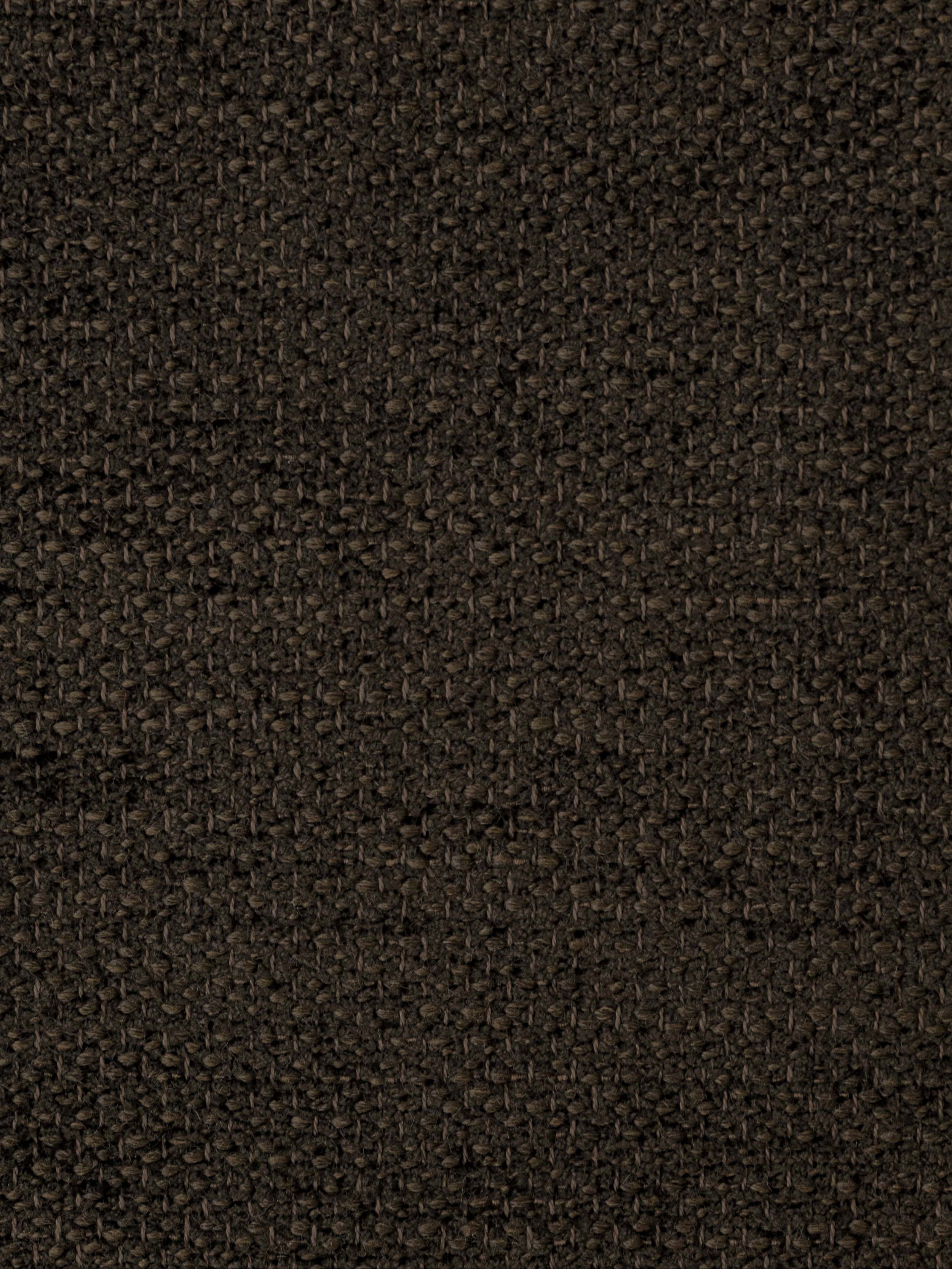 Close-up of the Pampelune – Brun fabric, showing its dense chenille pile and richly textured surface