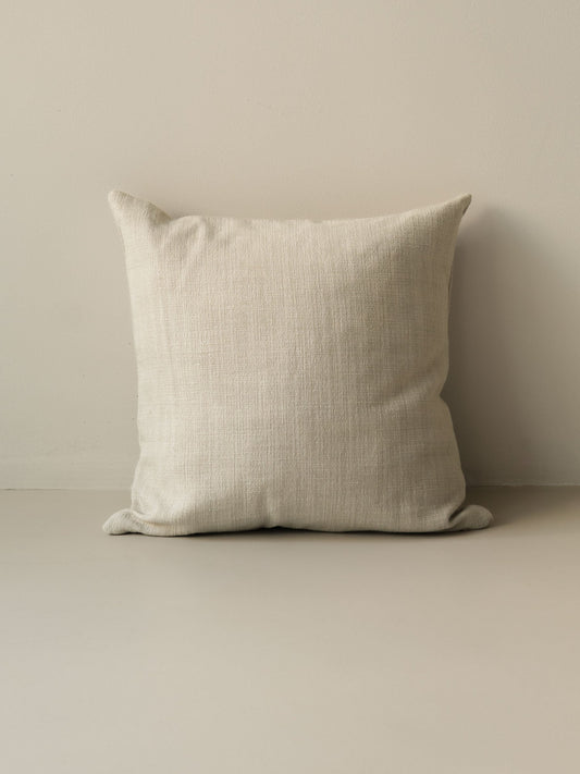 Paradou – Dune decorative cushion in 50 × 50 cm, photographed on a white background