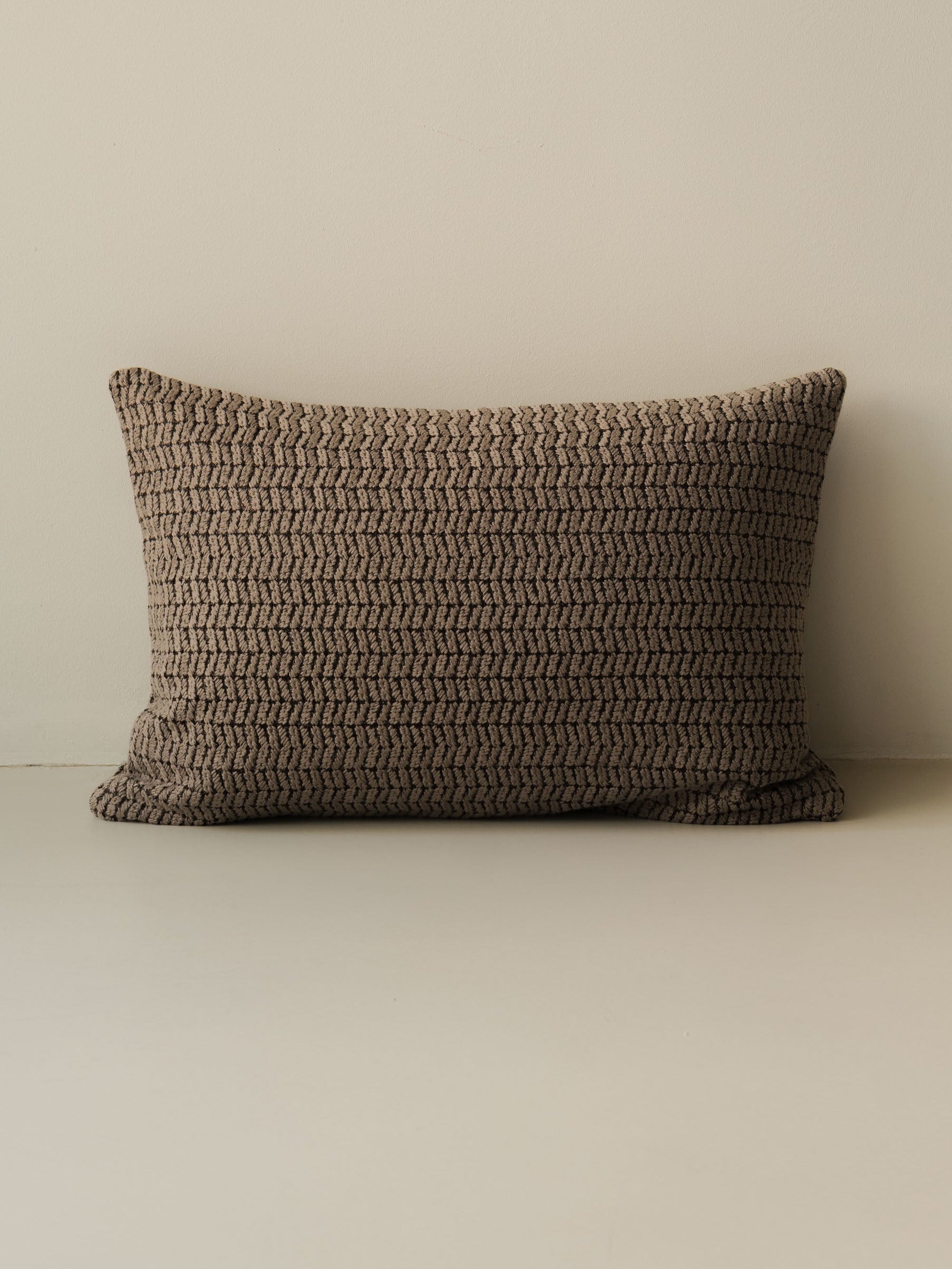Dark Detail - Asymmetric Trio