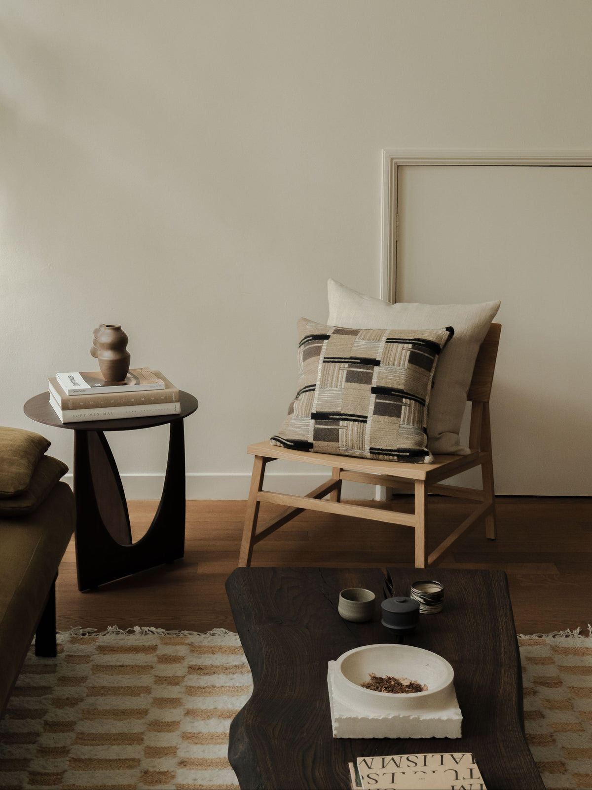 Soft Geometry – Large Pair